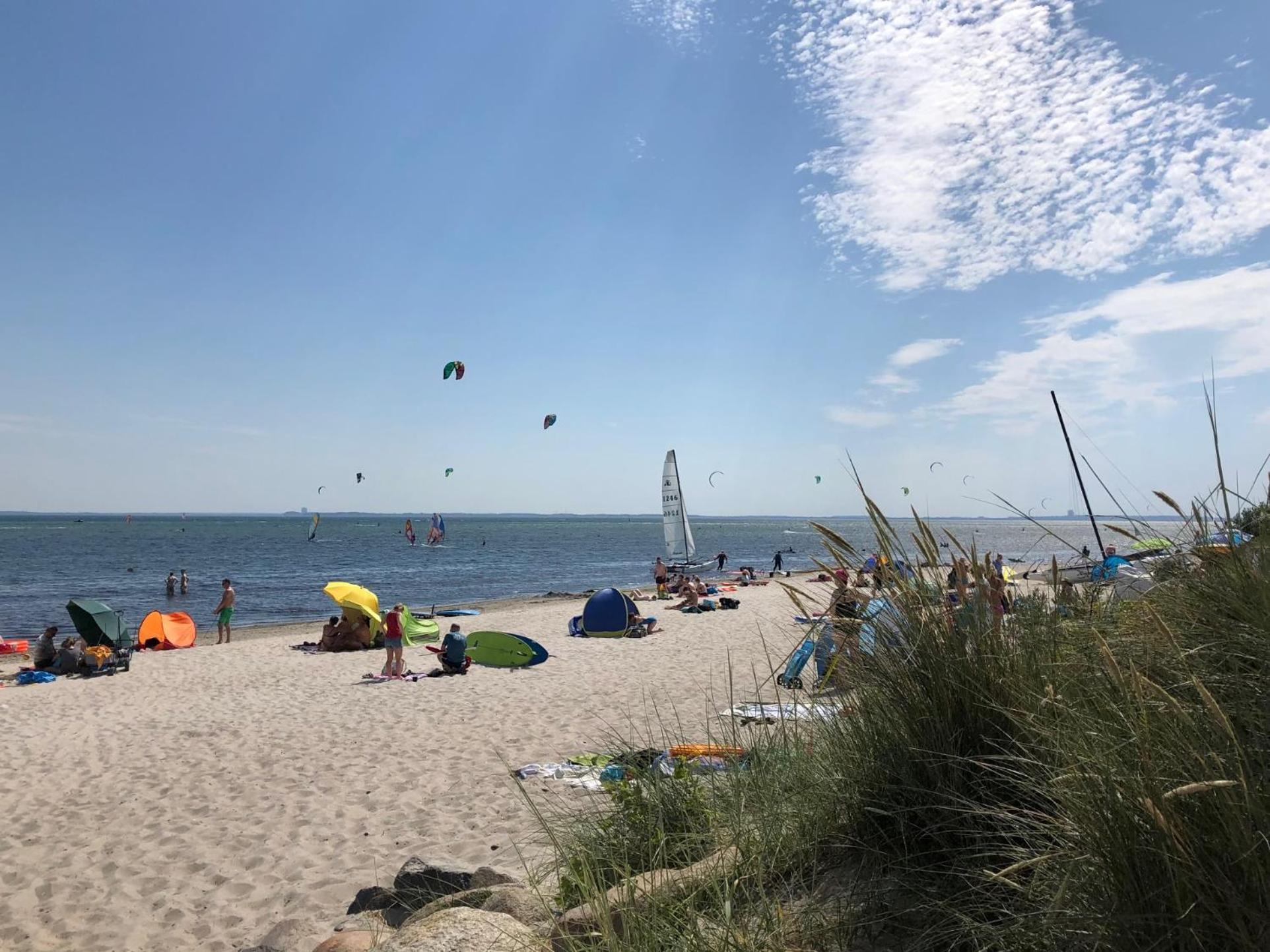 Feriendorf Suedstrand Haus 49 Пелцерхакен Екстериор снимка